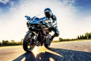 As 7 Motos Mais Velozes do Mundo em 2024